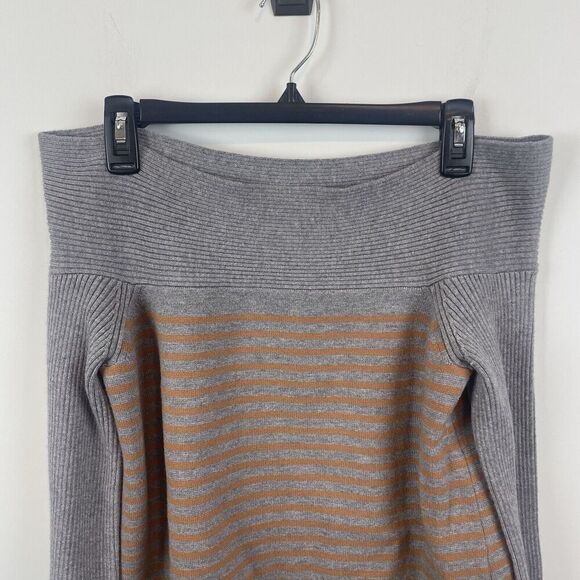 By Anthropologie Gray Tan Off the Shoulder Thick Knit Striped Sweater Size Small - Picture 3 of 8